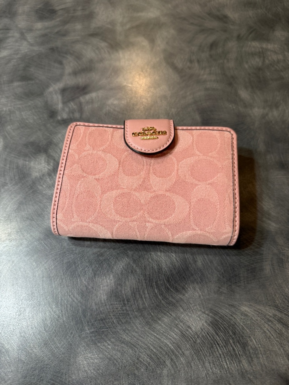 Coach Med Corner Zip Wallet Pink Denim